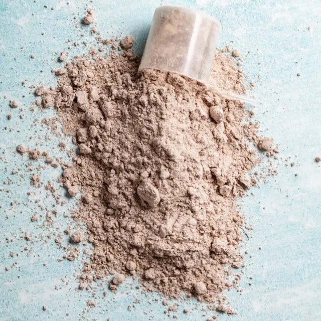 cucharada-de-proteina-de-suero-nutricion-deportiva cucharada-de-proteina-de-suero-nutricion-deportiva
